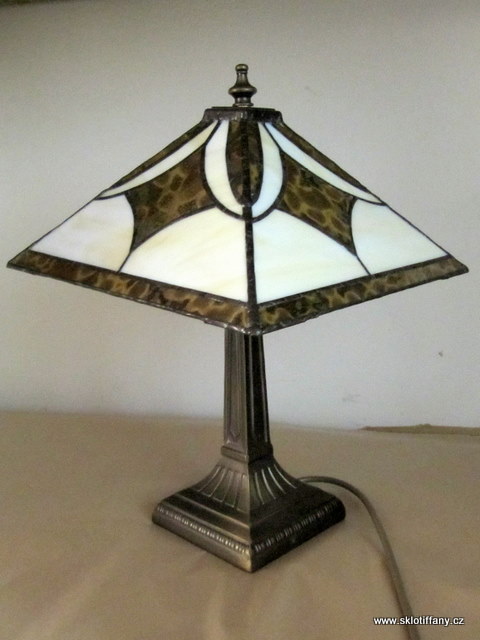 Lampa 3  4b